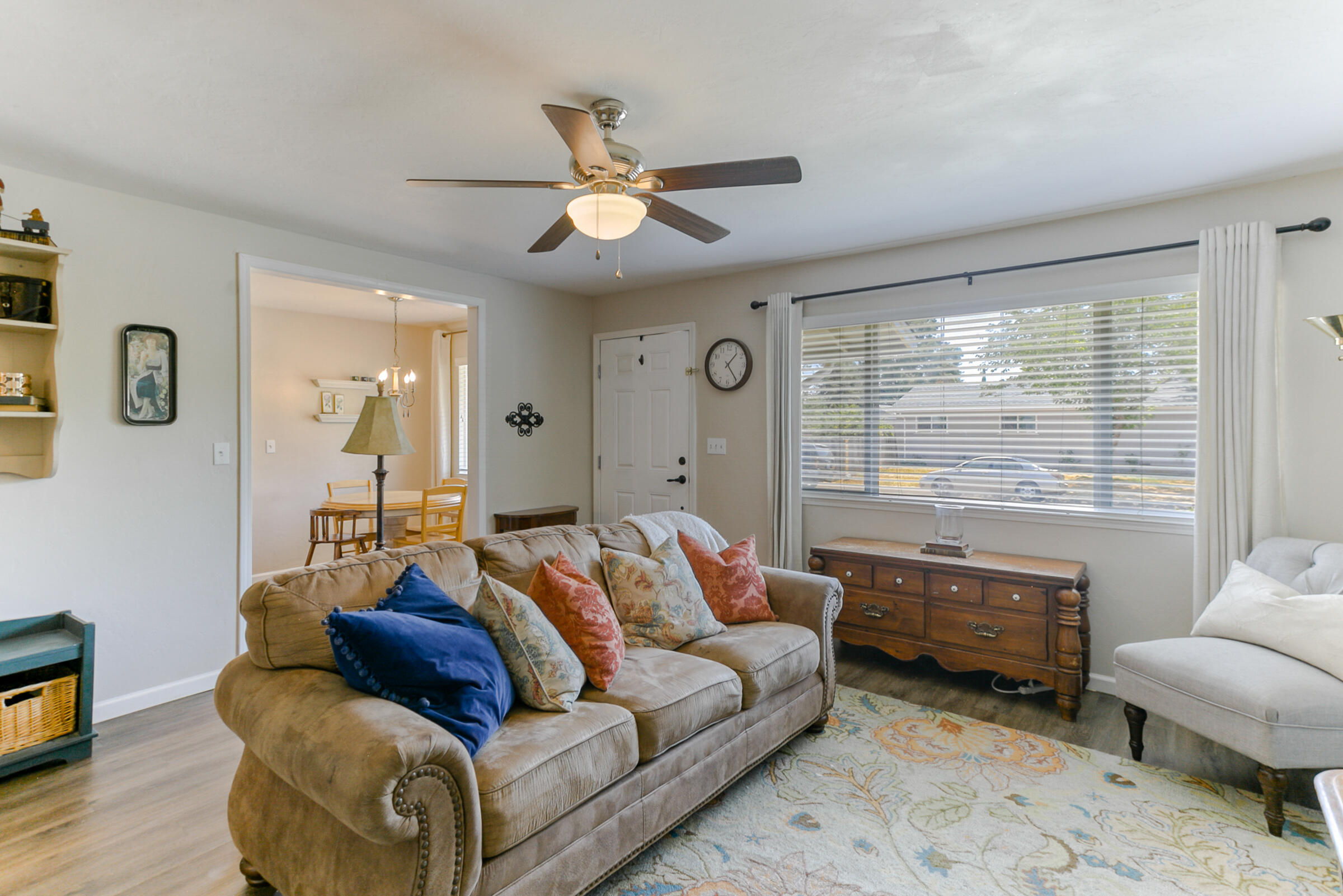 2498 Saturn Redding, CA 96002 - Photo 8 of 40 a living room with furniture and a large window