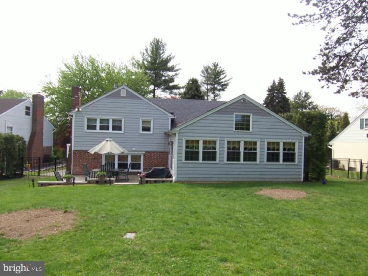 142 North State Road Springfield, PA 19064 - Photo 22 of 25 Exterior Back