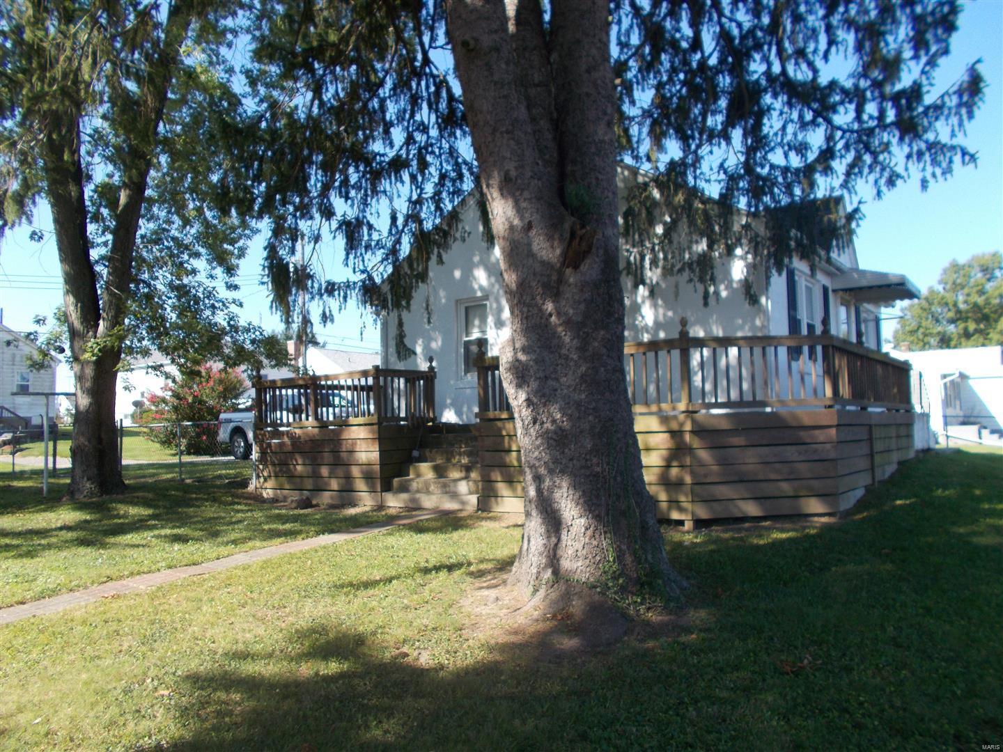 7 Murphysboro Road Chester, IL 62233 - Photo 4 of 7