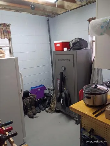 a room with a washing machine