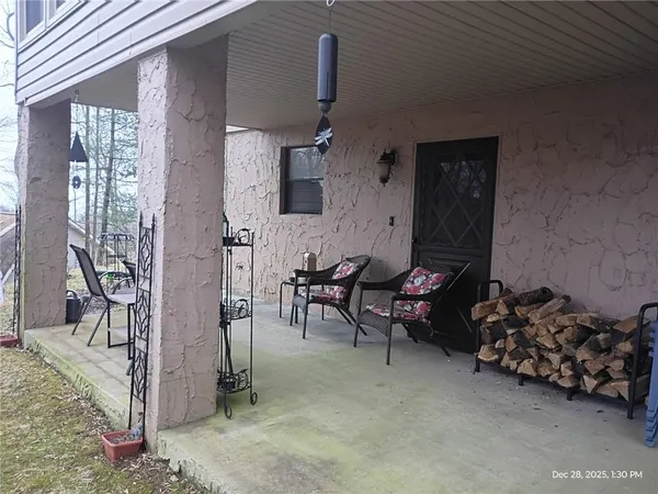 $385,900 | 50 Shawnee Trail, Chatsworth, GA 30705