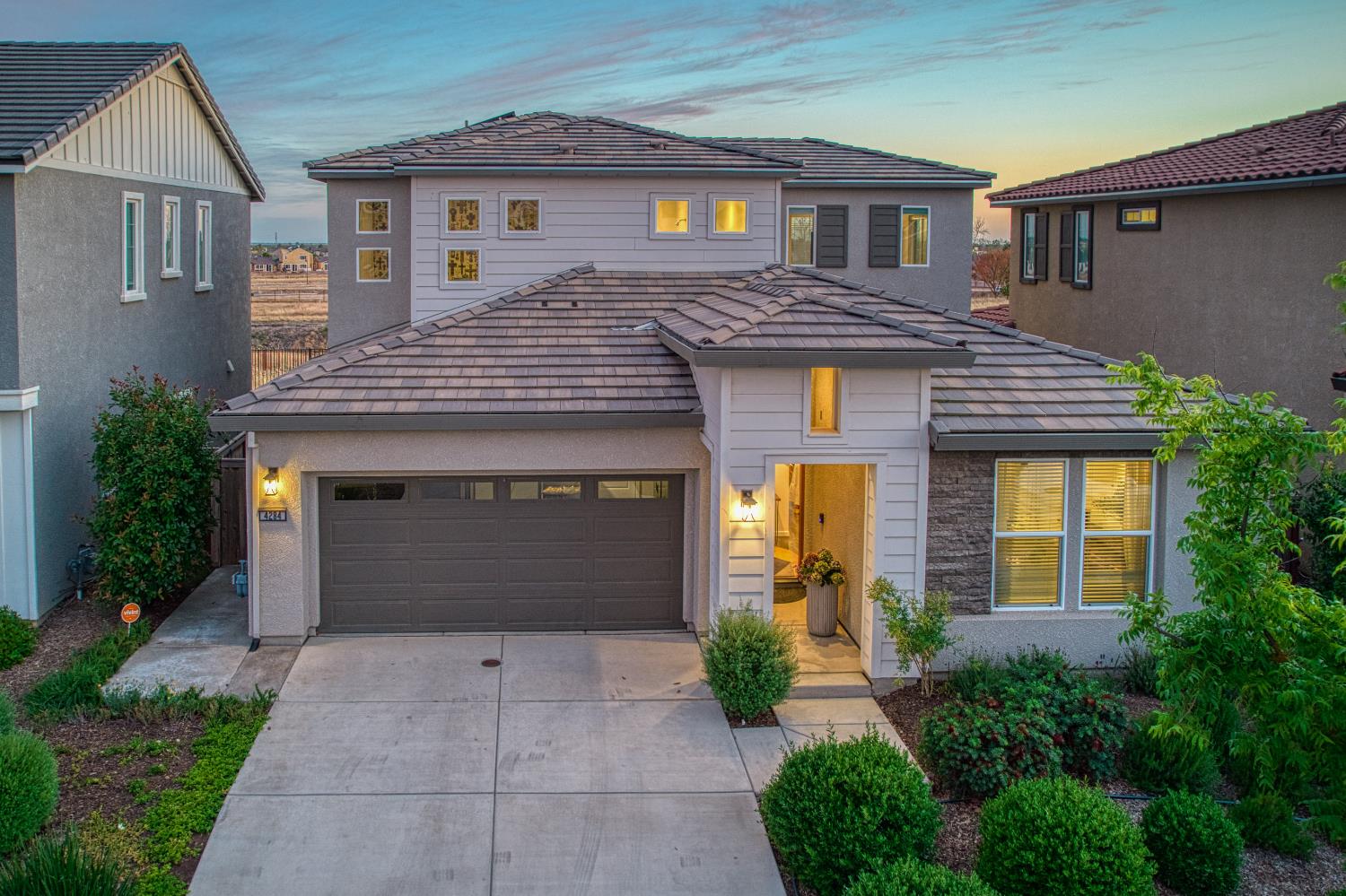 4284 Hillside Road Madera, CA 93636 - Photo 3 of 83