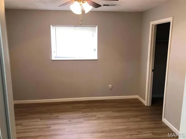 $900 | 8 Jardin Court, Unit E, Collinsville, IL 62234