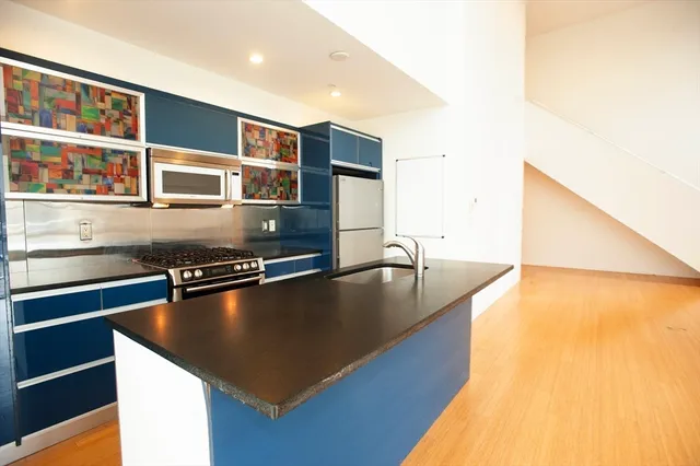 $690,000 | 56 Penn Street, Unit 4, Quincy, MA 02169