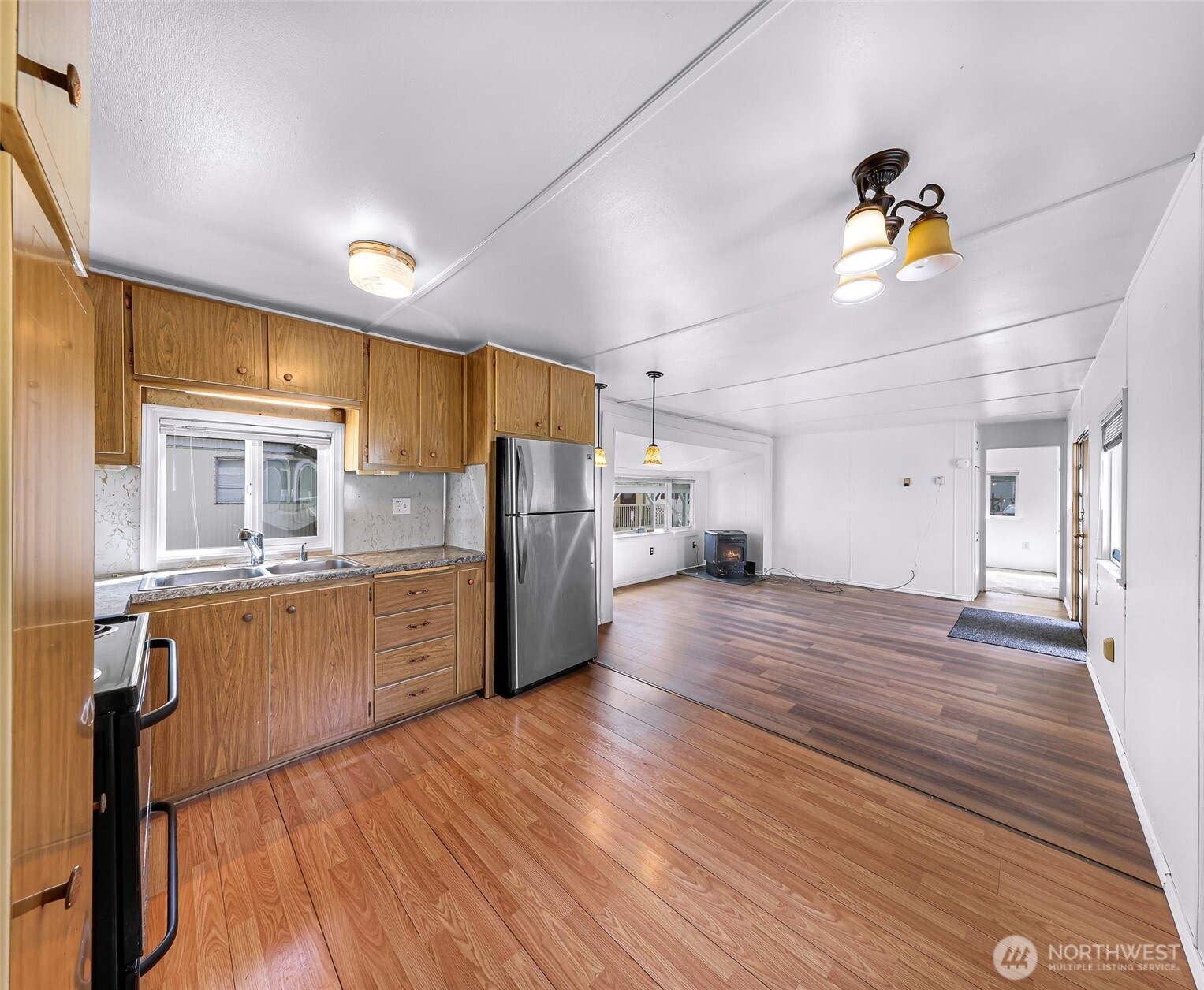 24443 Wicker Road, Unit 6 Sedro-Woolley, WA 98284 - Photo 16 of 33