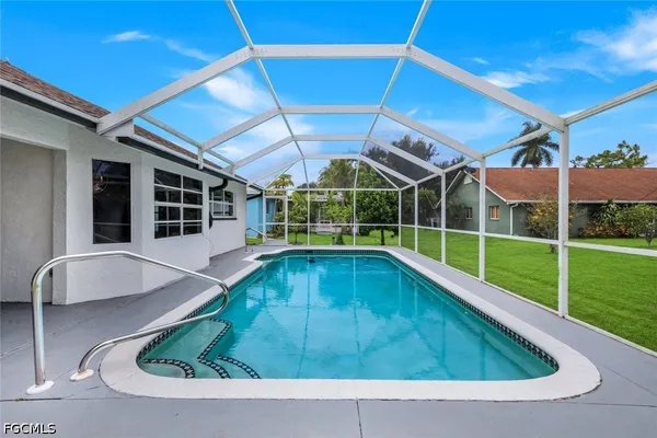 $450,000 | 13651 Willow Bridge Drive, North Fort Myers, FL 33903