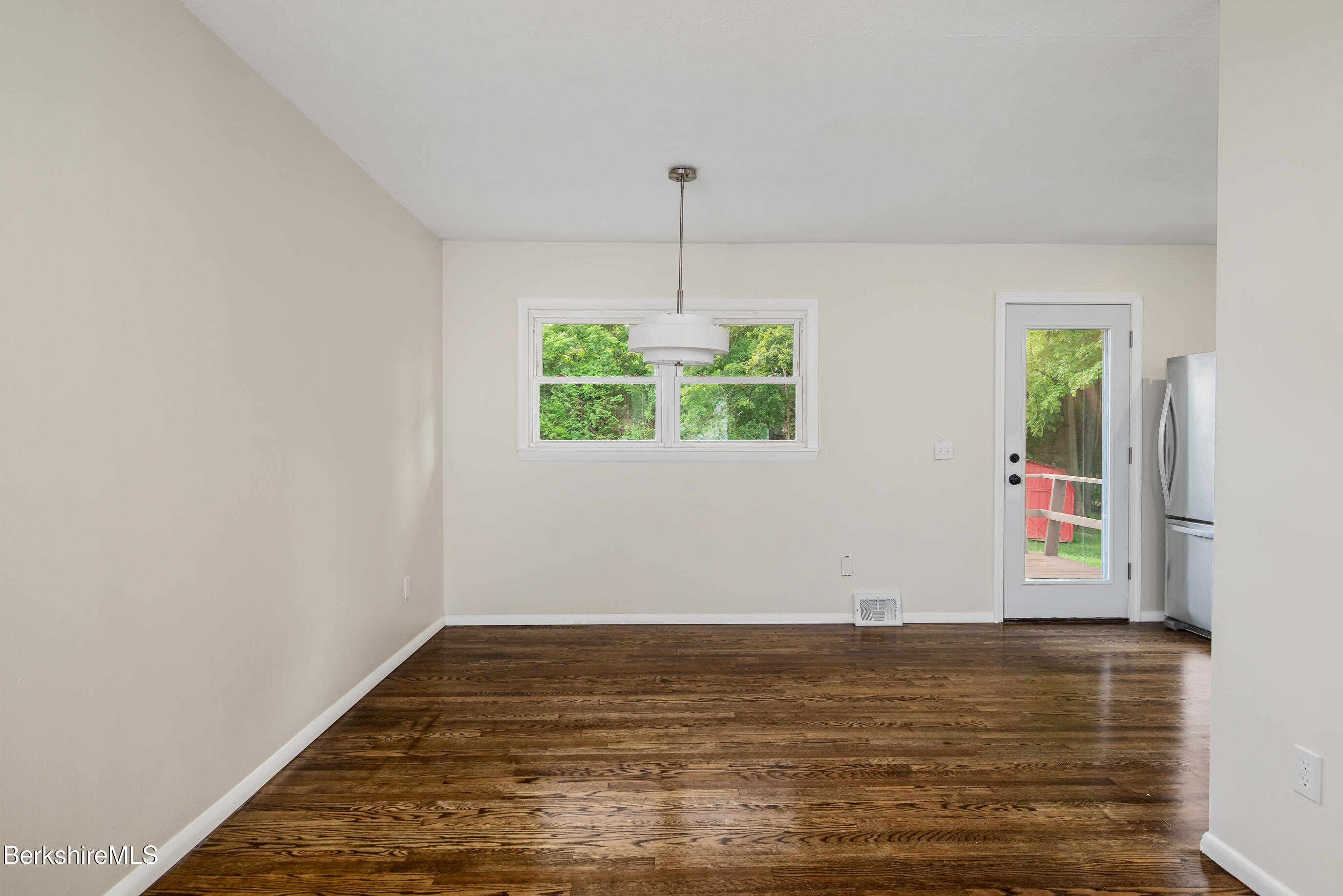 142 Franklin Street North Adams, MA 01247 - Photo 10 of 27 142-Franklin-10