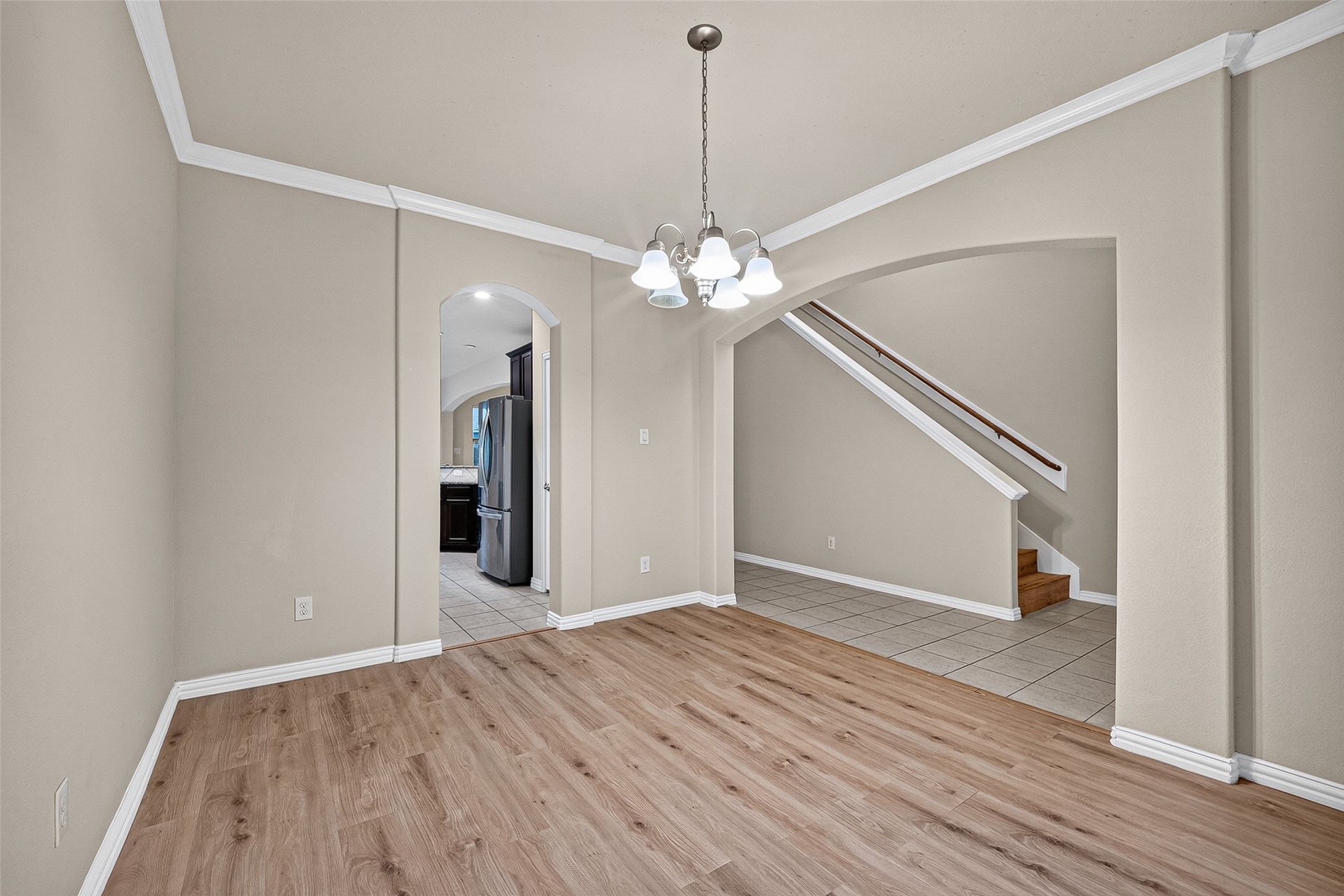 10015 Chase Court Baytown, TX 77521 - Photo 9 of 49