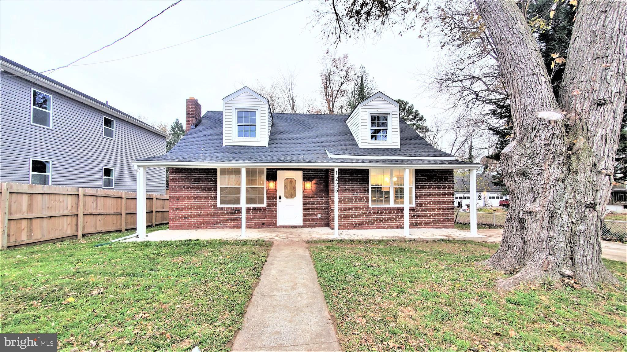 1225 Greystone Road Baltimore, MD 21227 - Photo 2 of 46 Front