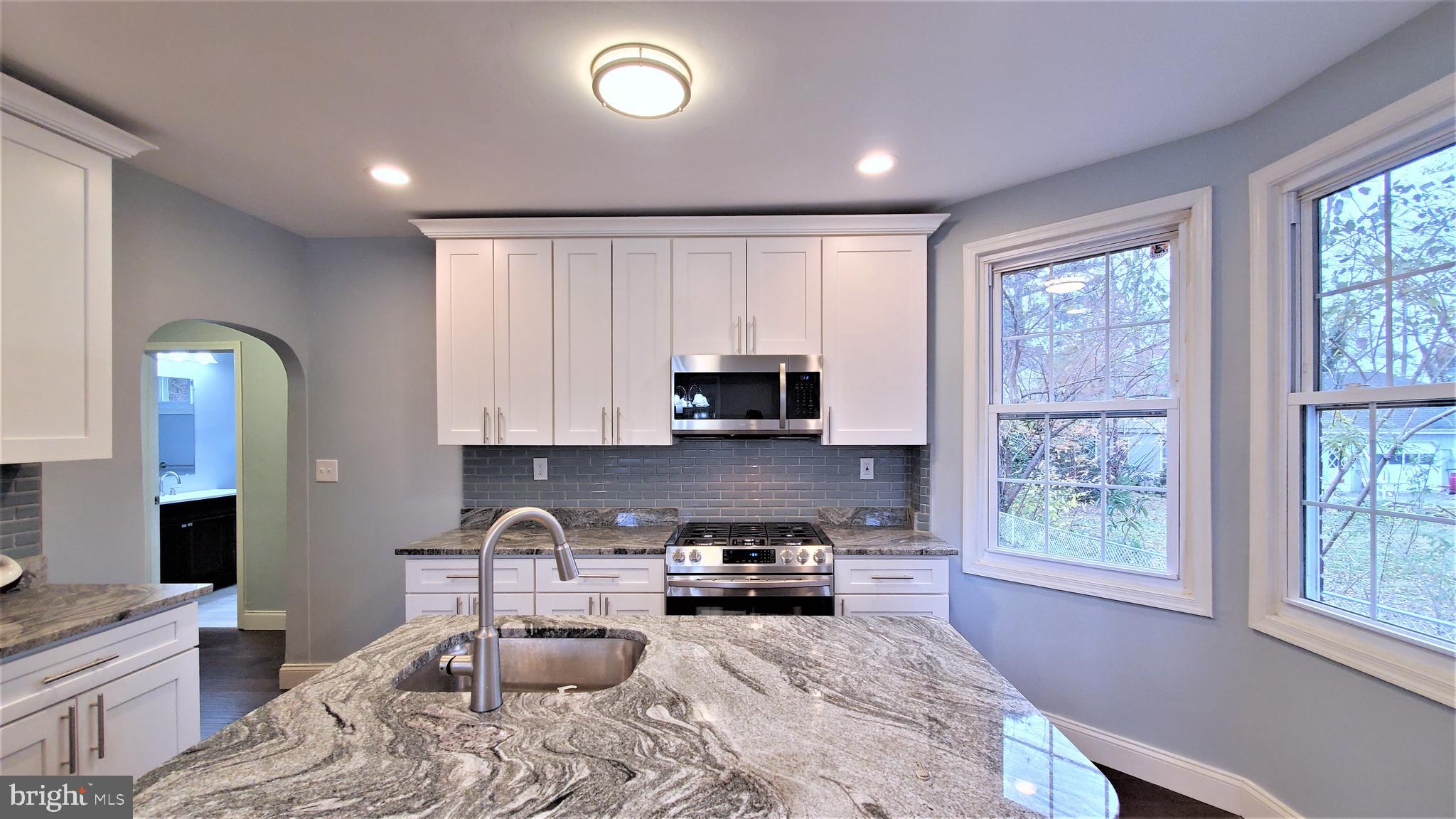 1225 Greystone Road Baltimore, MD 21227 - Photo 10 of 46 Kitchen