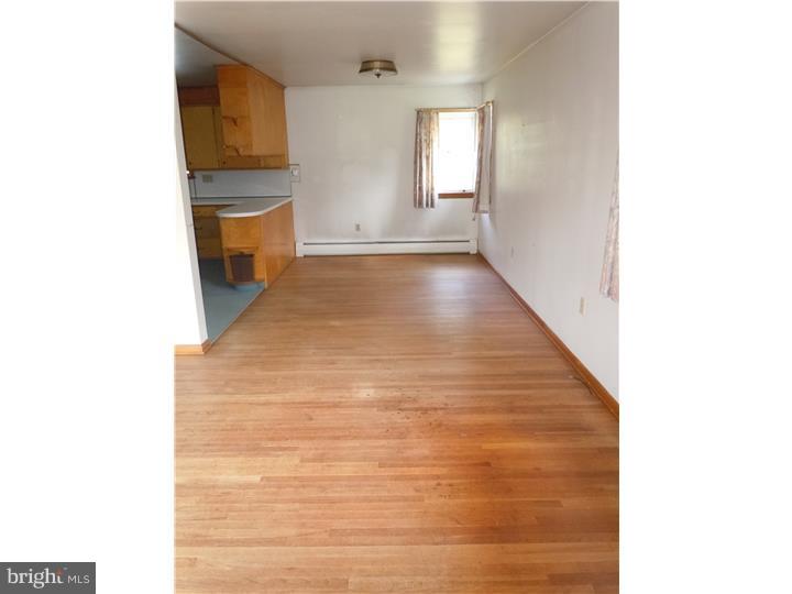 1805 Temple Road Pottstown, PA 19465 - Photo 11 of 25 Dining Room