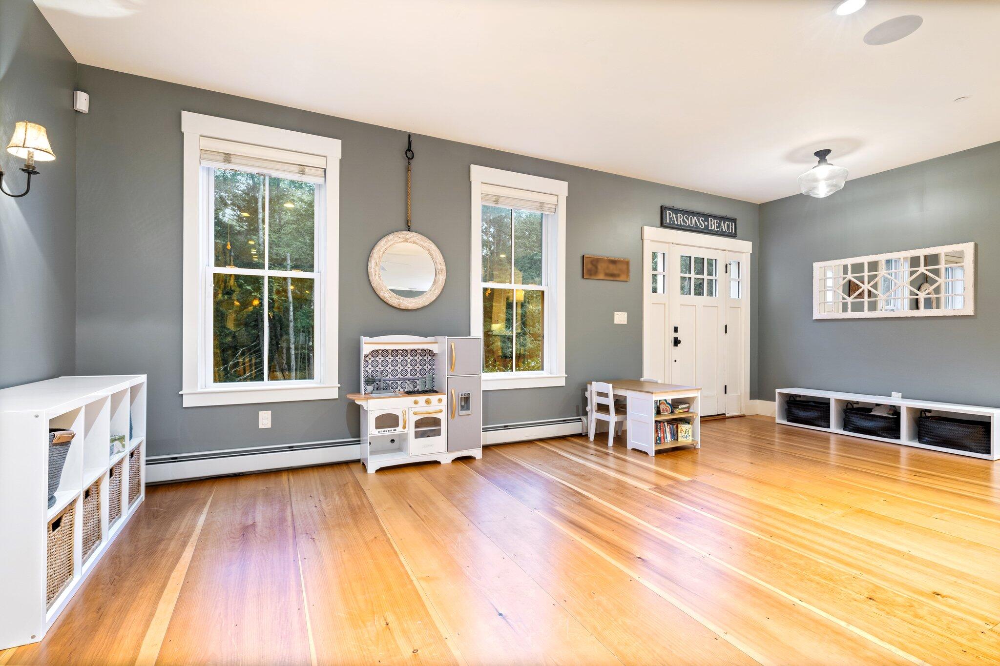 25 New Adams Road Kennebunkport, ME 04046 - Photo 8 of 99 15-web-or-mls-DSC07221