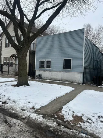 $22,900 | 8752 South Exchange Avenue, Chicago, IL 60617