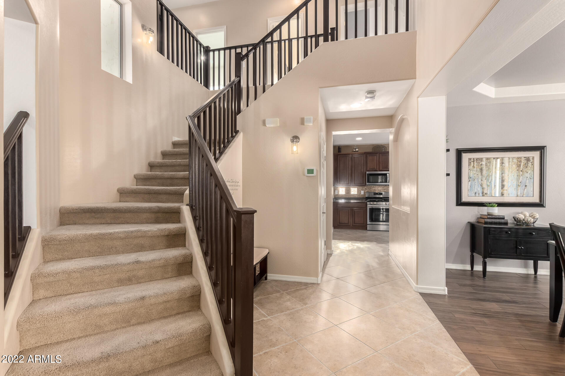 5404 West Red Bird Road Phoenix, AZ 85083 - Photo 4 of 27 7