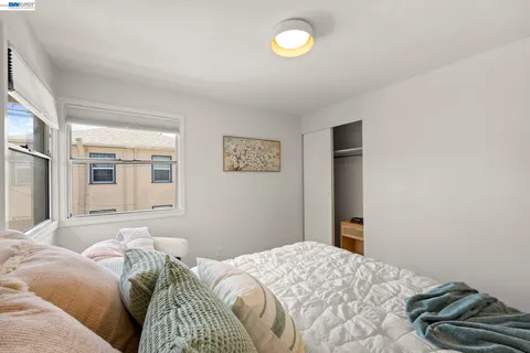 $579,000 | 1711 3rd Street, Alameda, CA 94501