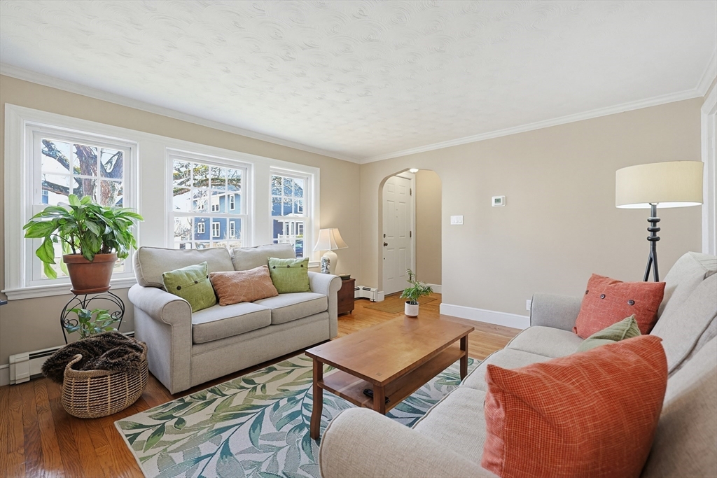 95 Rutland Street Watertown, MA 02472 - Photo 7 of 33 Gallery Image 7