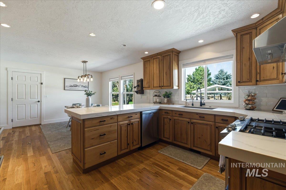 264 West Rush Court Eagle, ID 83616 - Photo 12 of 46