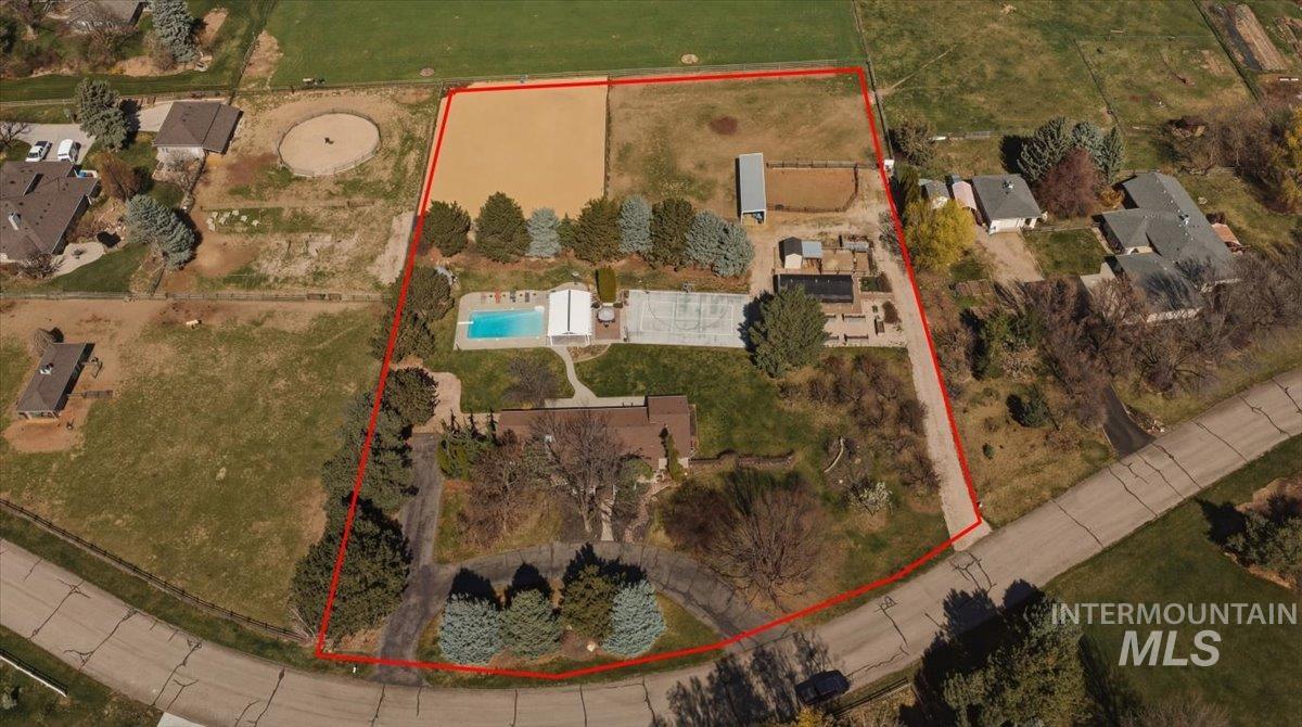 264 West Rush Court Eagle, ID 83616 - Photo 5 of 46