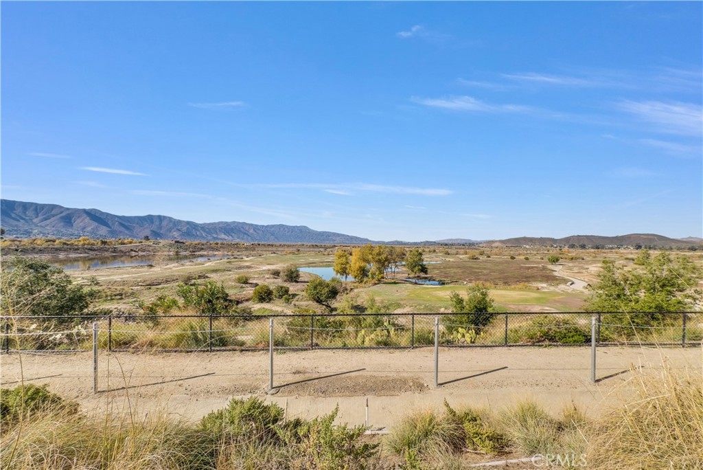29157 Sunforest Lake Elsinore, CA 92530 - Photo 37 of 39 a view of an ocean