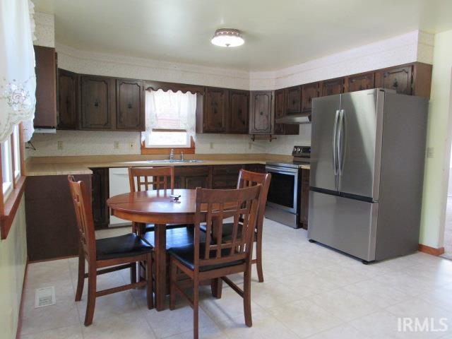 9153 Denzer Road Evansville, IN 47720 - Photo 5 of 49 Gallery Image 5