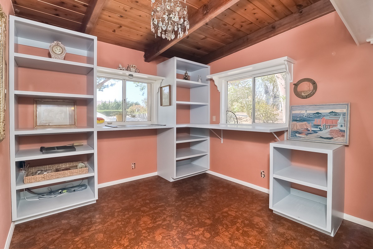 1605 Gascony Road Encinitas, CA 92024 - Photo 7 of 15