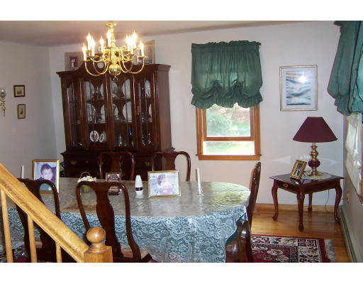 12 Red Maple Road Haverhill, MA 01832 - Photo 4 of 6