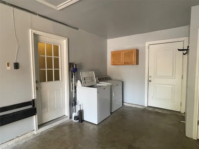 $1,700 | 1303 Pendergrass Street, Lockhart, TX 78644