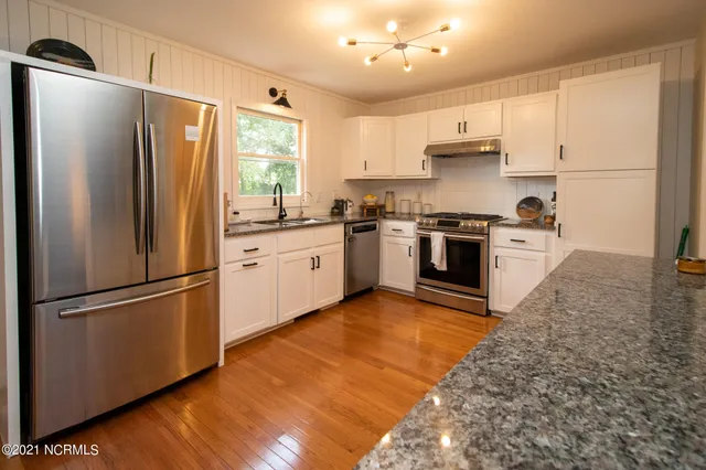 $2,650 | 107 Pine Needle Circle, Cape Carteret, NC 28584