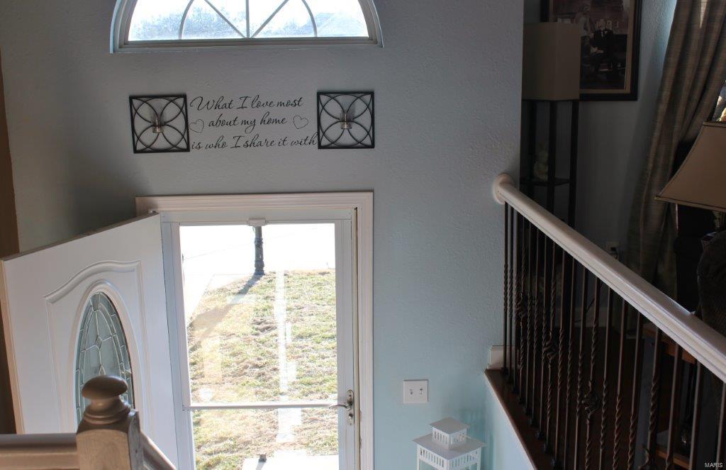 528 Copper Bend Road Maryville, IL 62062 - Photo 5 of 29 Gallery Image 5