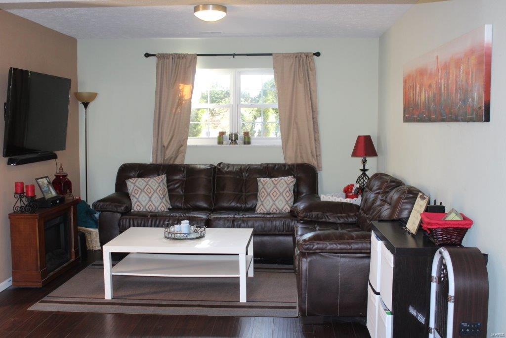 528 Copper Bend Road Maryville, IL 62062 - Photo 7 of 29 Gallery Image 7