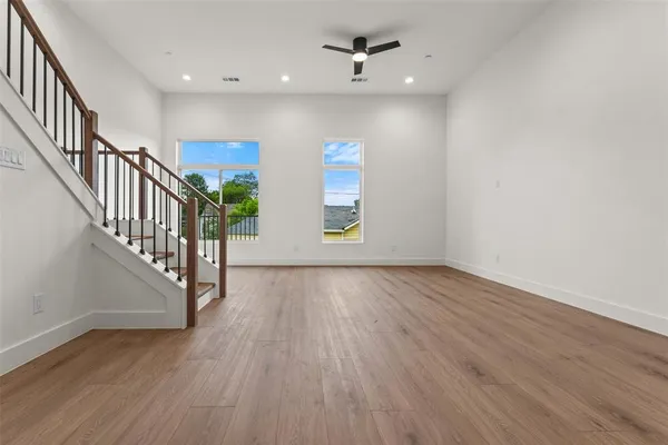 $4,750 | 2203 Hondo Avenue, Unit 205, Dallas, TX 75219