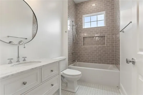 $3,200 | 914 Foucher Street, Unit 2, New Orleans, LA 70115