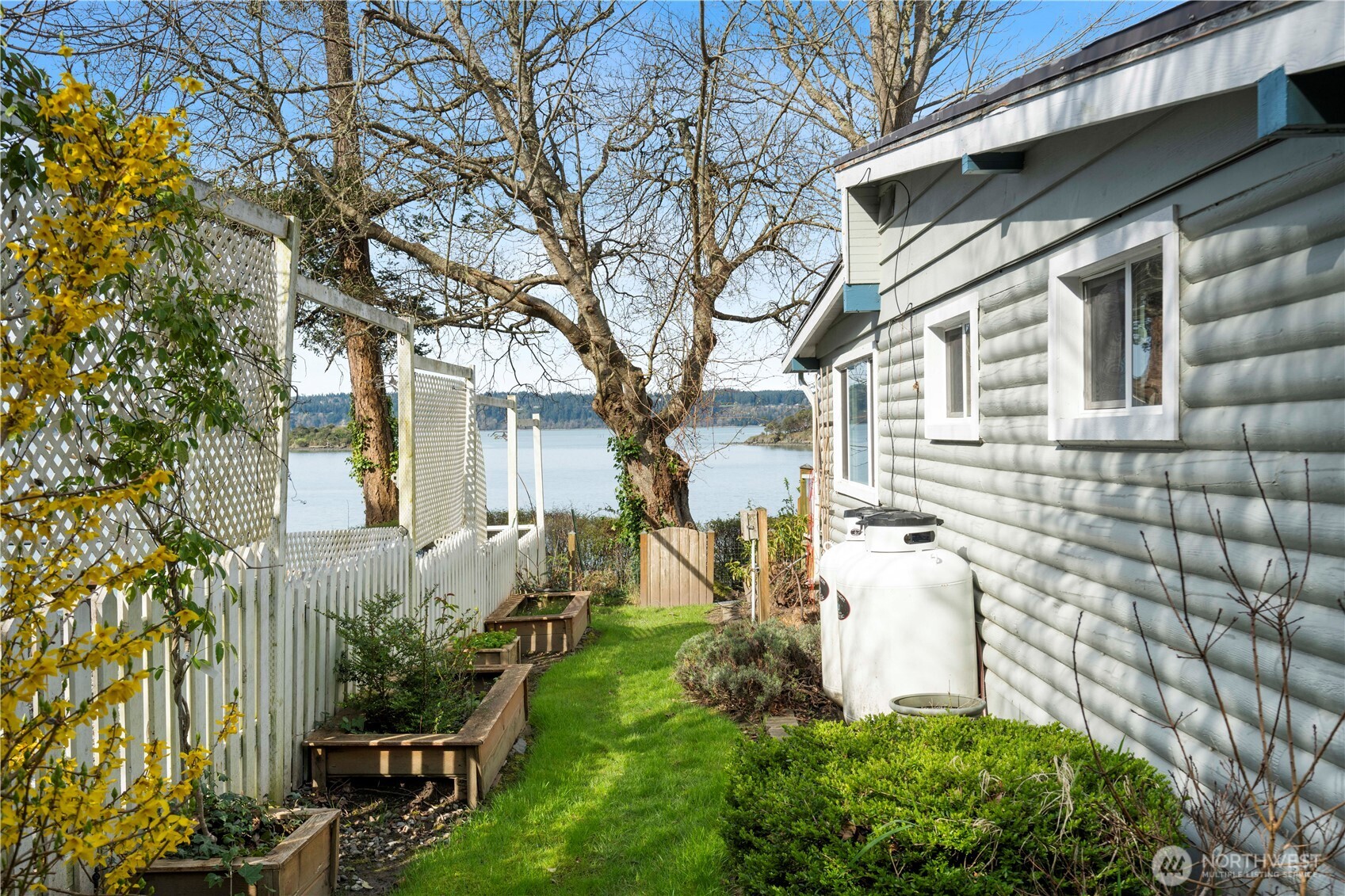 17888 Cobahud Road La Conner, WA 98257 - Photo 25 of 36