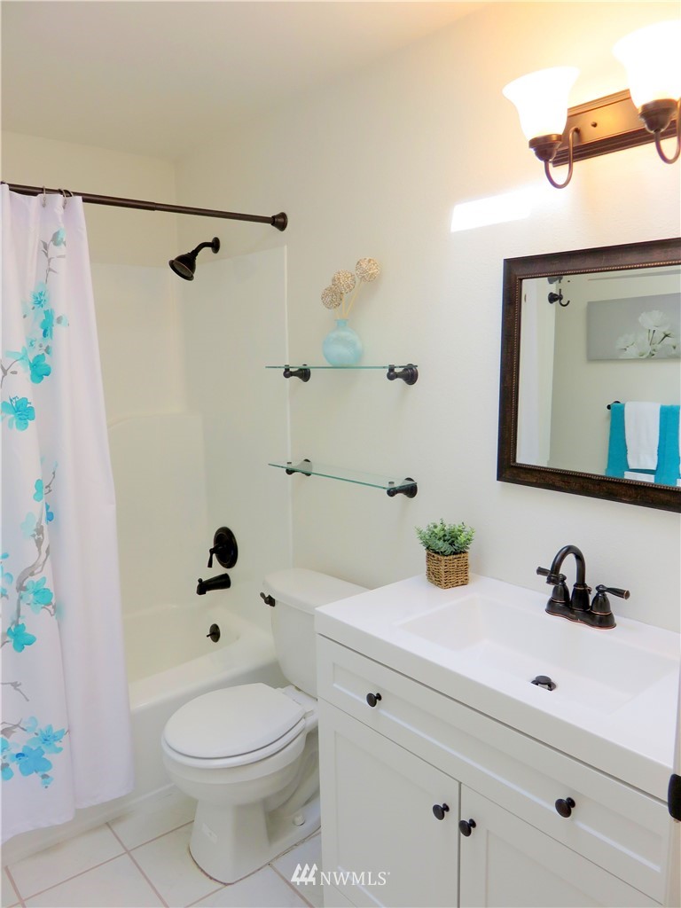 1021 Maple Valley Road Southwest Olympia, WA 98512 - Photo 22 of 39 Gallery Image 22