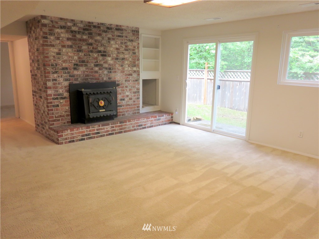 1021 Maple Valley Road Southwest Olympia, WA 98512 - Photo 25 of 39 Gallery Image 25