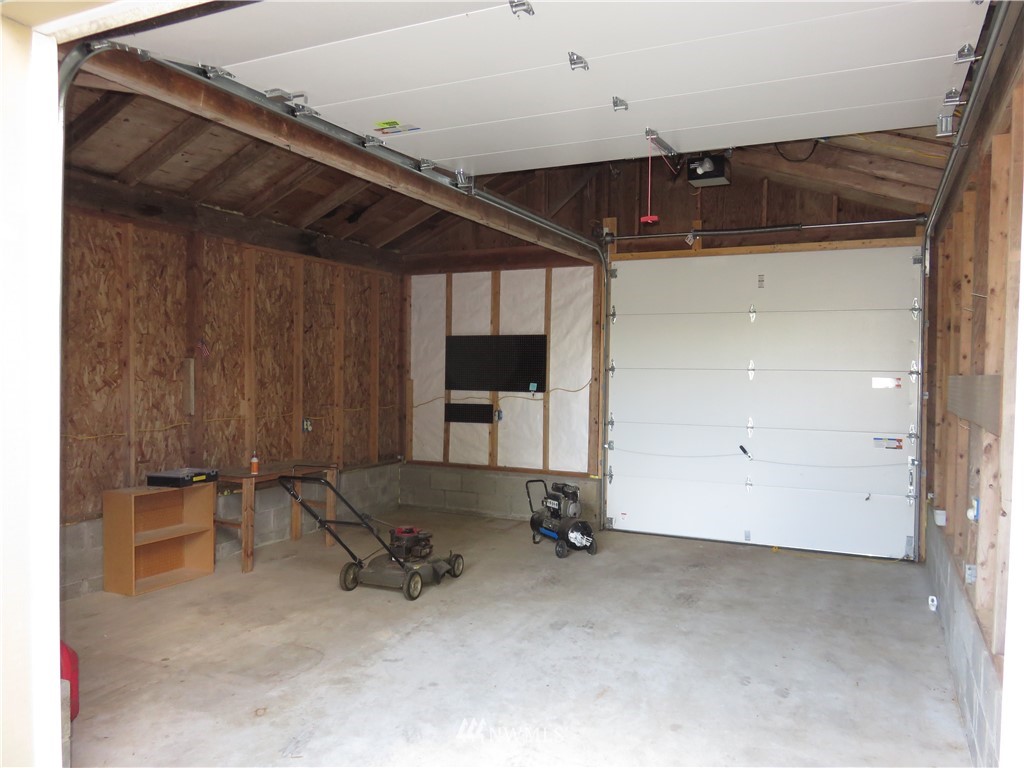 1021 Maple Valley Road Southwest Olympia, WA 98512 - Photo 34 of 39 Gallery Image 34