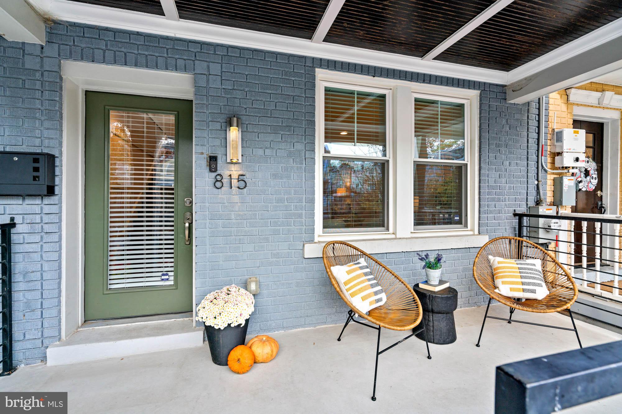 815 Decatur Street Northwest Washington, DC 20011 - Photo 4 of 73