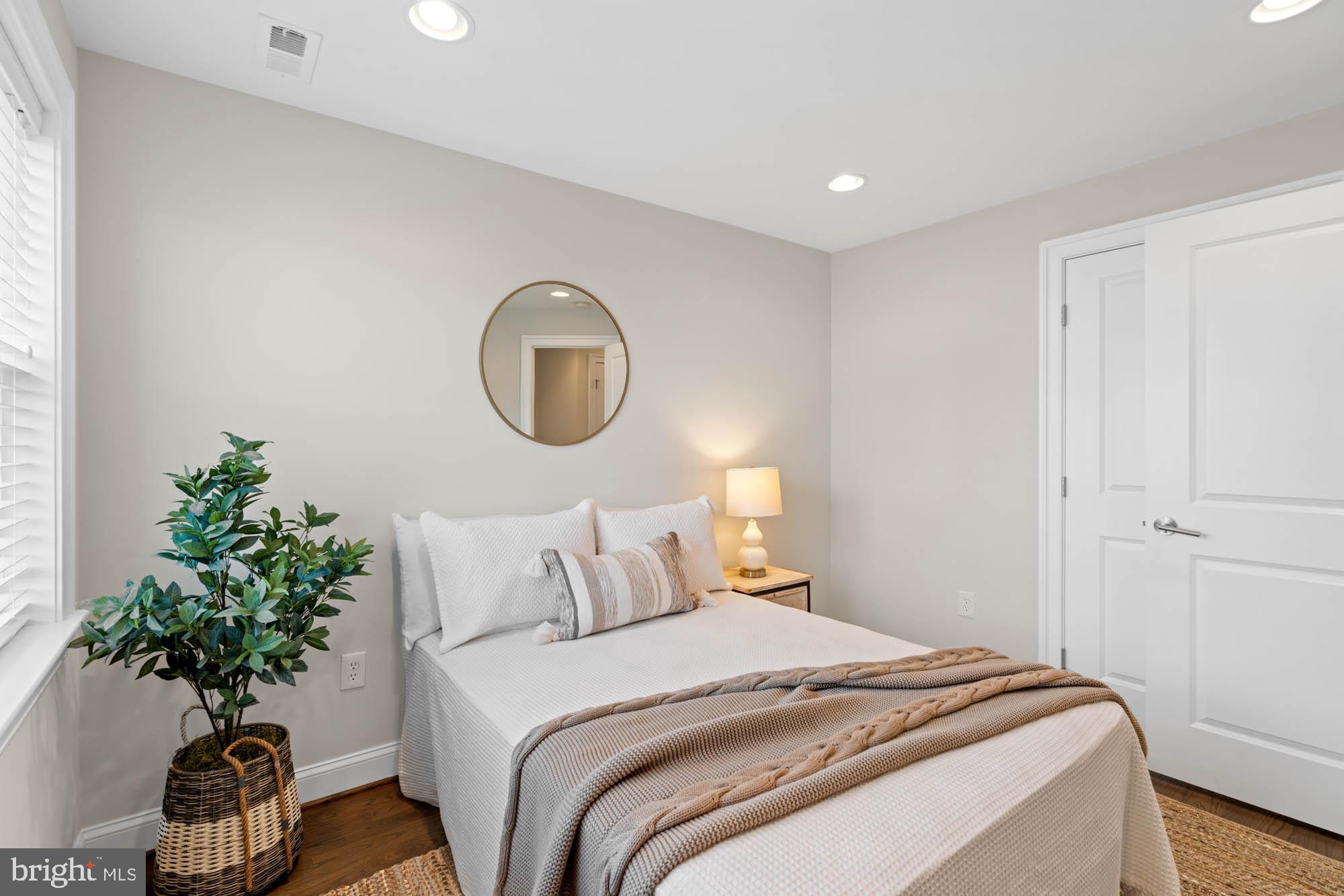 815 Decatur Street Northwest Washington, DC 20011 - Photo 41 of 73