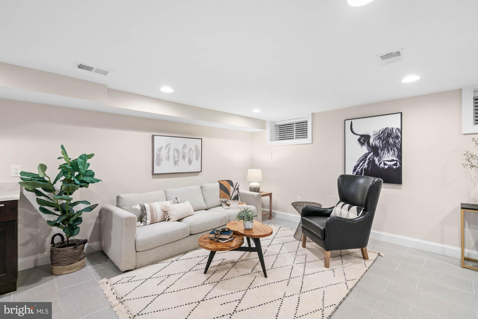 815 Decatur Street Northwest Washington, DC 20011 - Photo 50 of 73