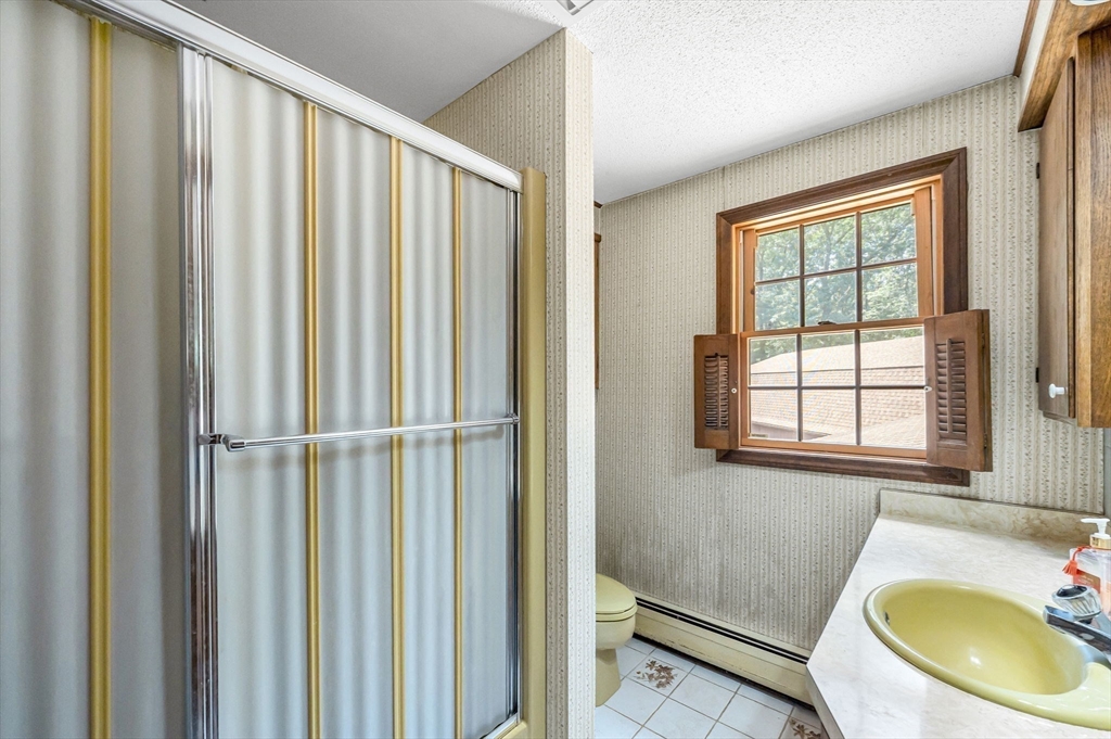 98 Blossom Road West Springfield, MA 01089 - Photo 24 of 42 Gallery Image 24