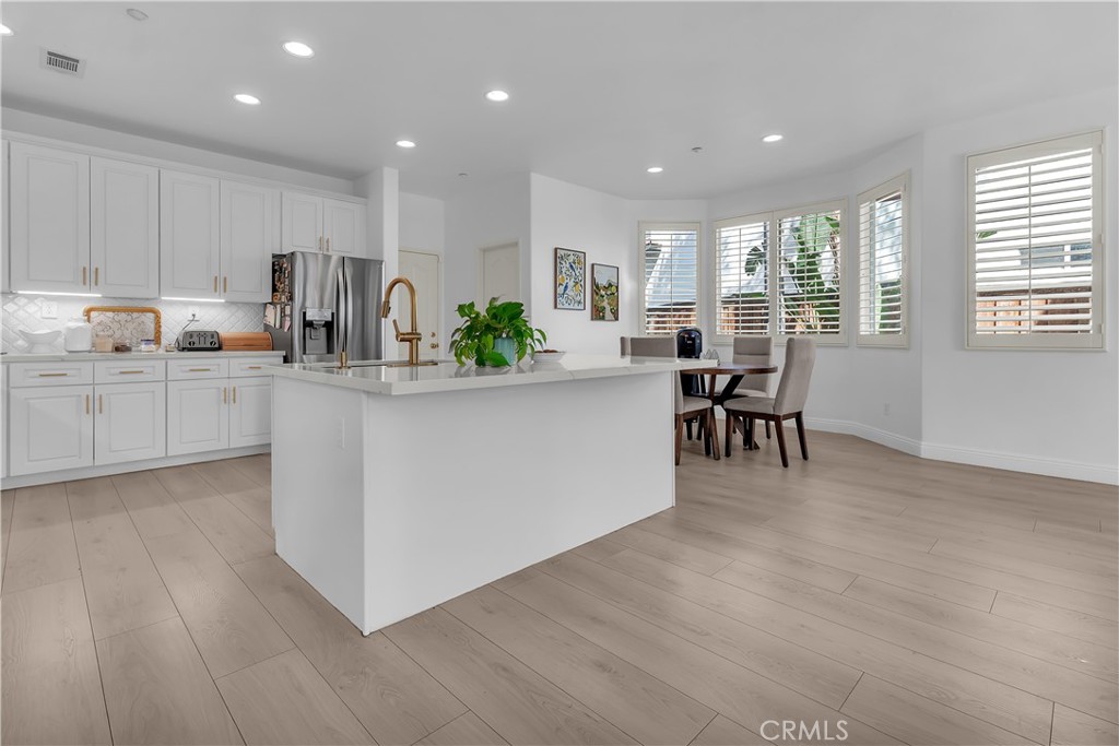 11416 Bridgeway Drive Riverside, CA 92505 - Photo 11 of 36