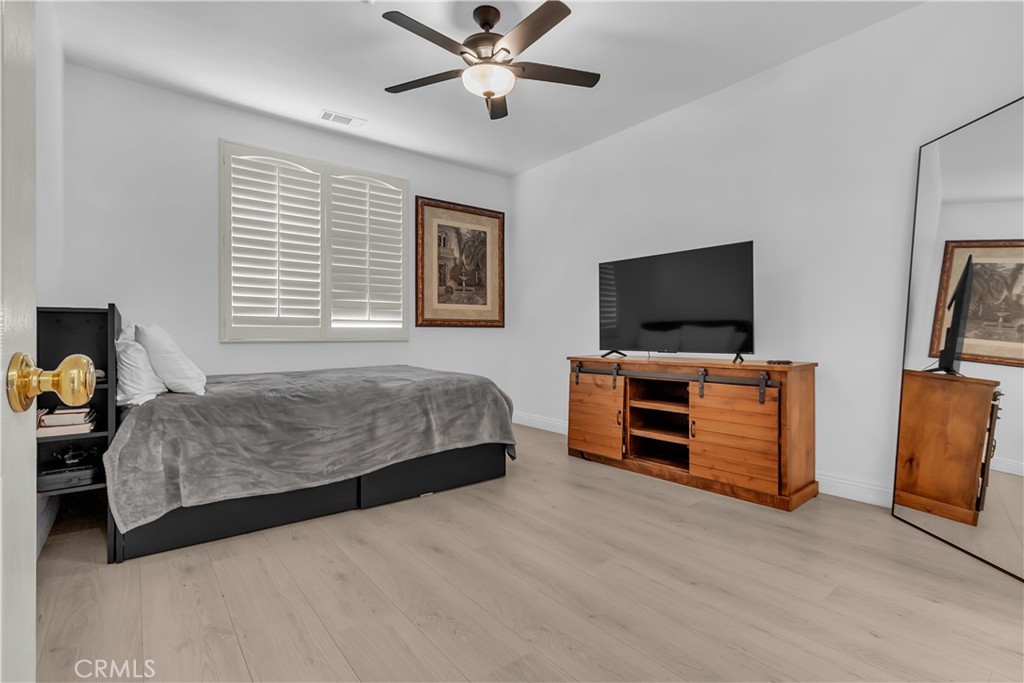 11416 Bridgeway Drive Riverside, CA 92505 - Photo 15 of 36