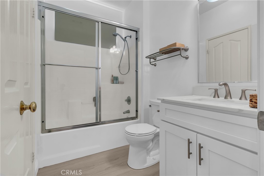 11416 Bridgeway Drive Riverside, CA 92505 - Photo 17 of 36