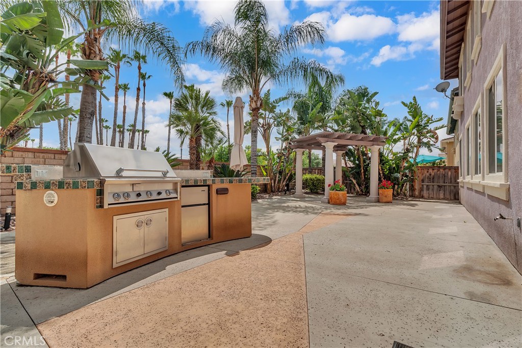 11416 Bridgeway Drive Riverside, CA 92505 - Photo 31 of 36