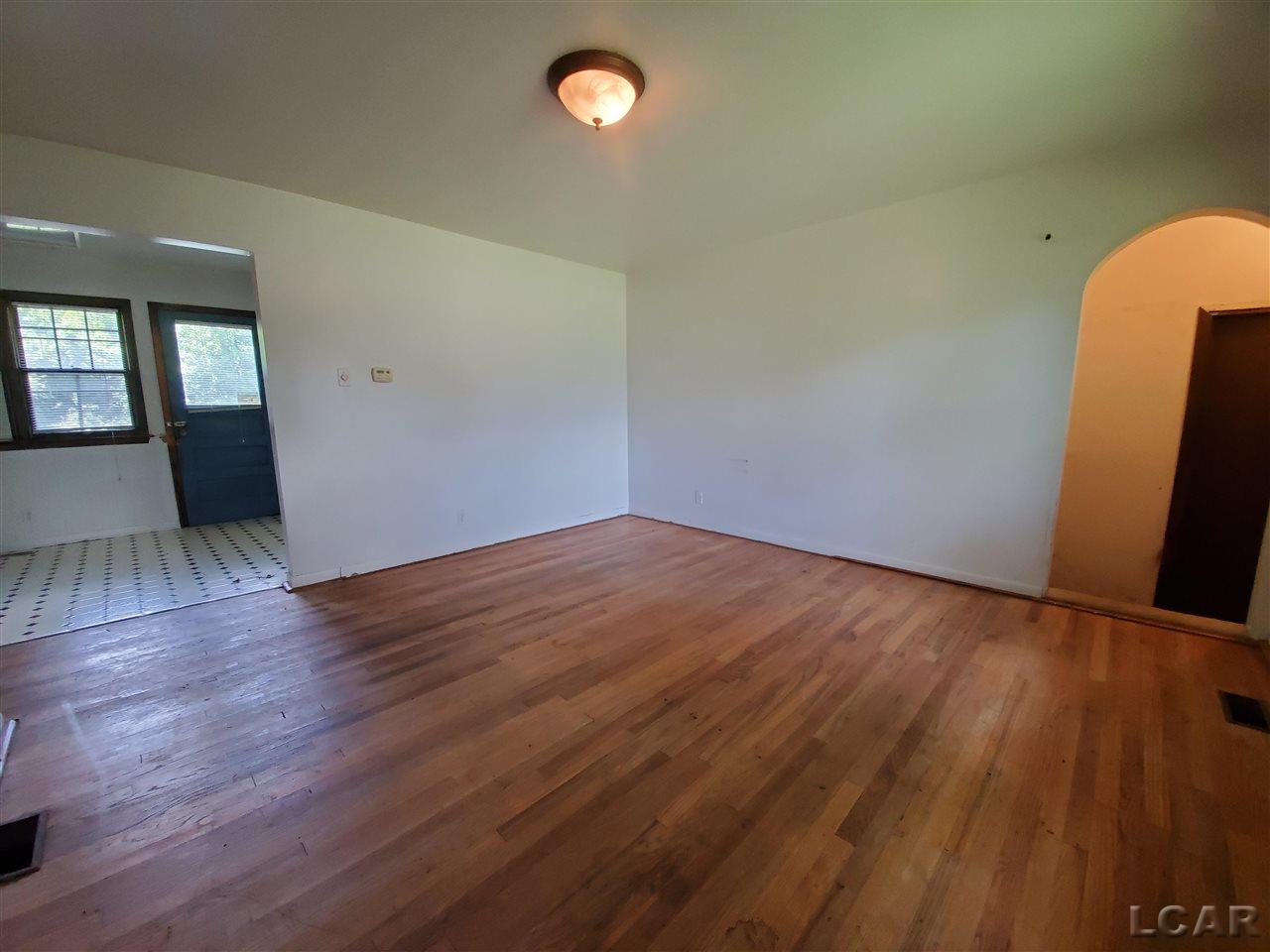 3657 Consear Road Lambertville, MI 48144 - Photo 3 of 49