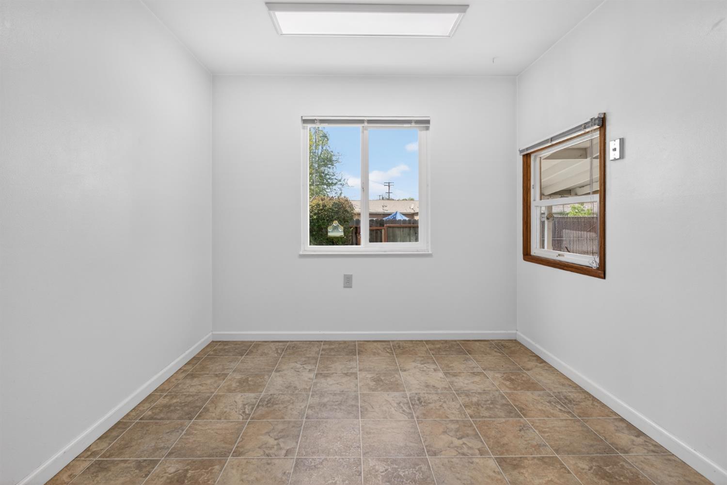 2205 Tully Road Modesto, CA 95350 - Photo 11 of 28