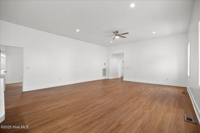 $334,500 | 901 Walnut Street, Wilmington, NC 28401