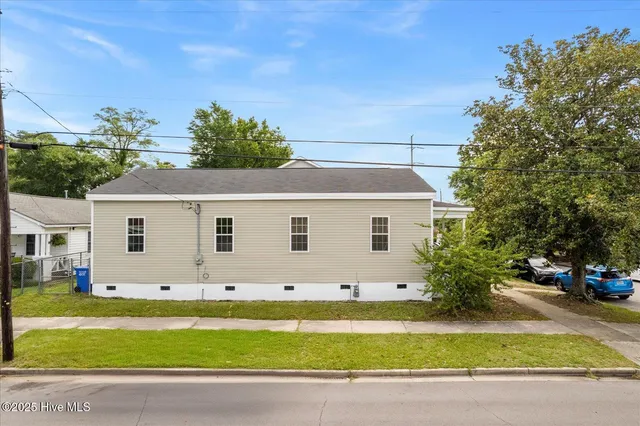 $334,500 | 901 Walnut Street, Wilmington, NC 28401