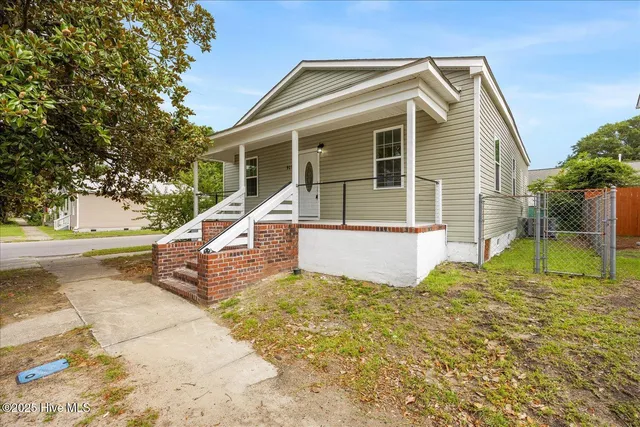 $334,500 | 901 Walnut Street, Wilmington, NC 28401