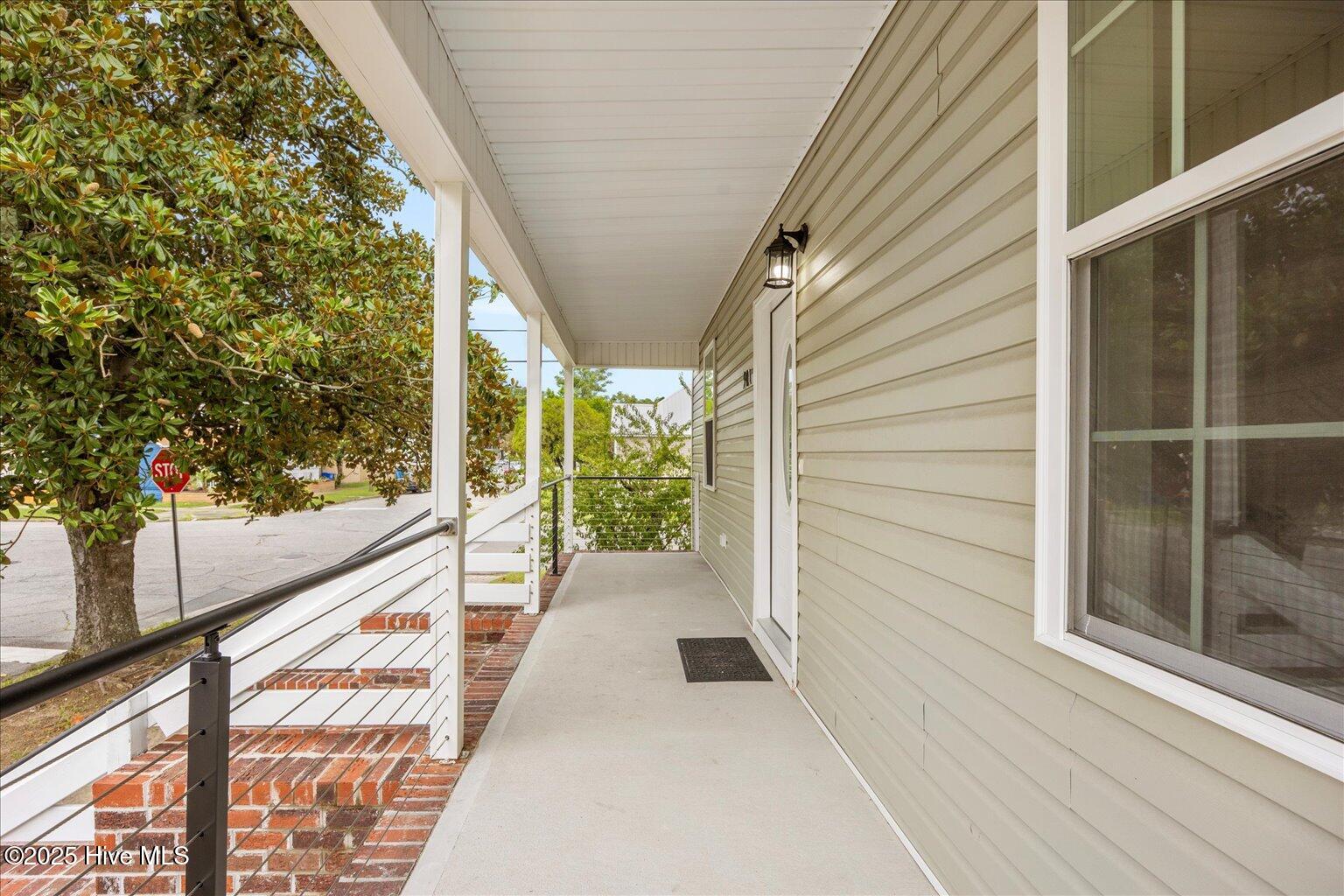 901 Walnut Street Wilmington, NC 28401 - Photo 6 of 39 09-IMG_9826